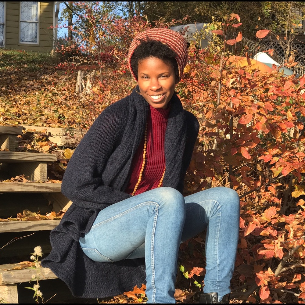 Meet your Posher, Corri